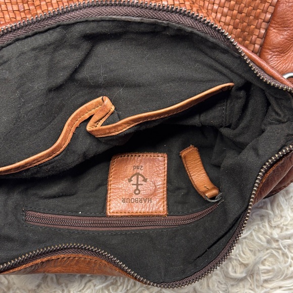 Harbour 2nd leather shoulder and crossbody bag - Picture 9 of 15
